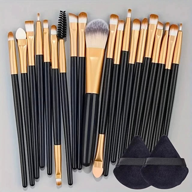 Make-Up Brushes by F-T-E